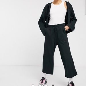 NIKE premium tonal cropped wide leg sweats